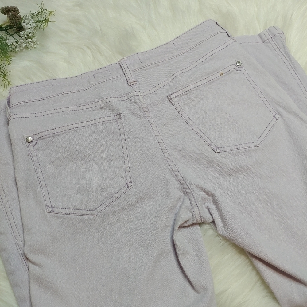 Pilcro Lilac Stet Fit Cropped Jean | Anthropologie - Picture 9 of 13